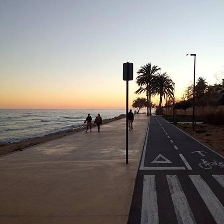 piso junto al mar para ocho personas máximo Villajoyosa Esterno foto
